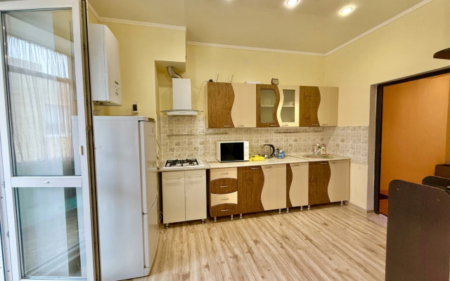 V Tsentre Sukko Flat