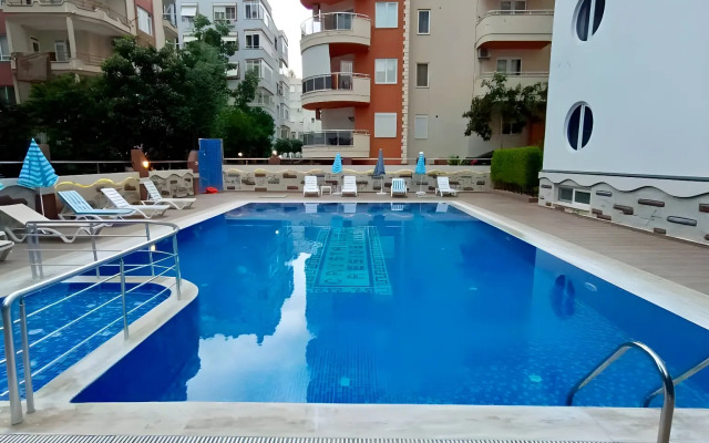 Dvuhkomnatnye Crystal life 450 m do morya Apartments