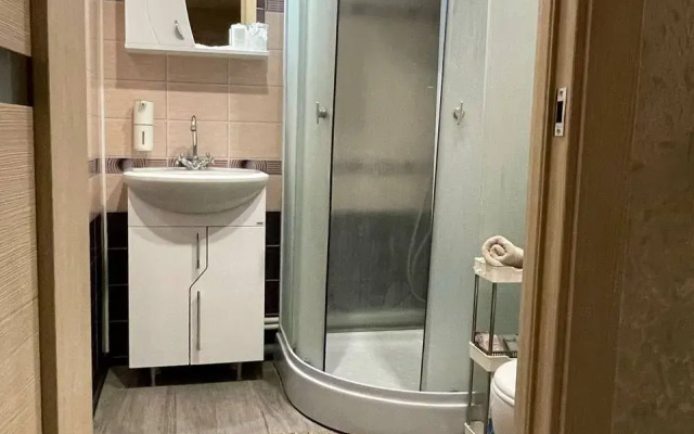 Na Proyezde Lakina Flat