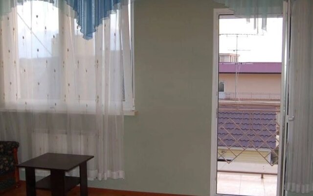 Gostevoy Dom na Tsitrusovoy