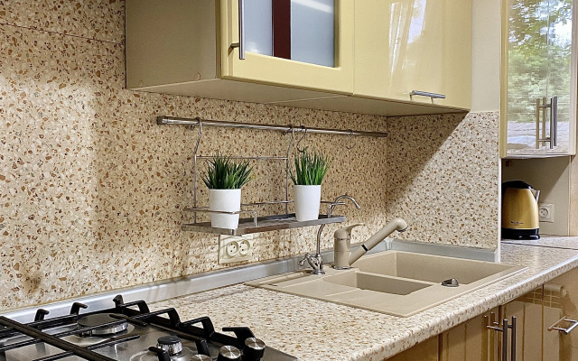 Квартира Трехкомнатная рядом с рынком