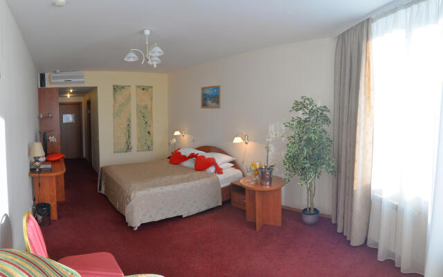 Tsentralny Eurohotel Hotel