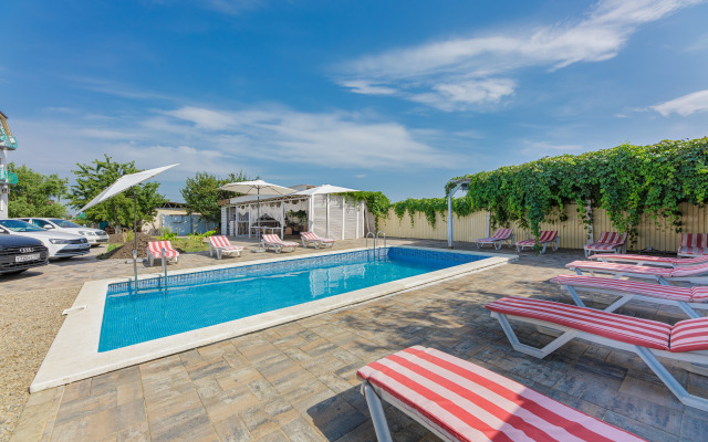 Blaga Del Mar Guest House