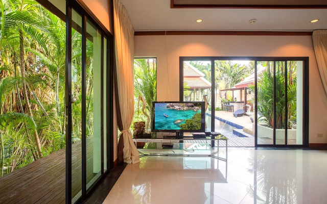 Pagai Private Pool Baan Bua Estate Naiharn Beach Villa