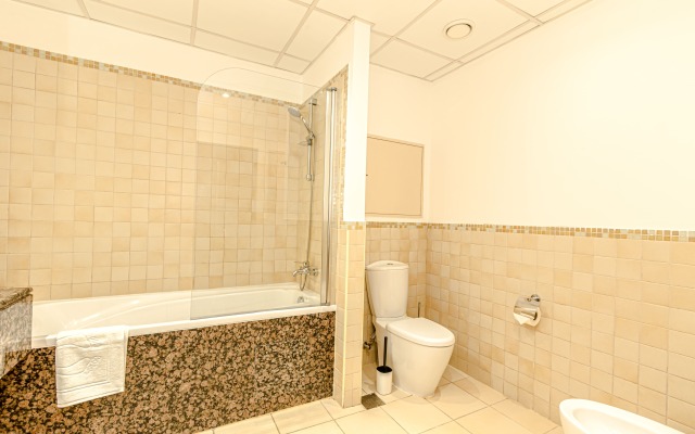 Gma Rimal 4br Sea View Apartments