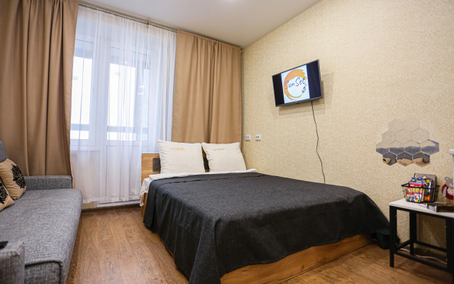 Апартаменты SunSet Родионова 202/1 78