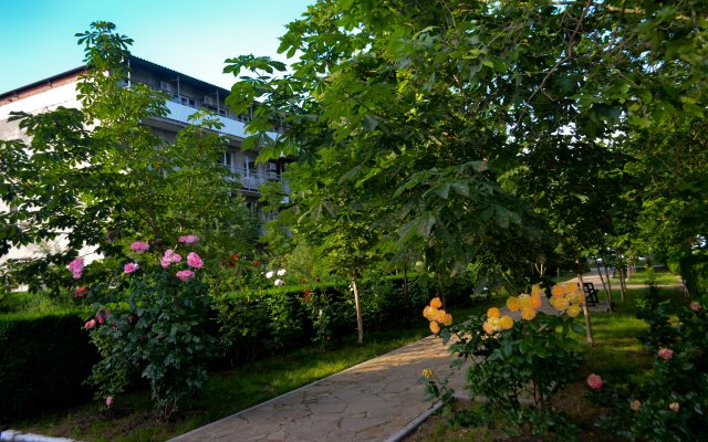 Uzhny Bereg Park-Hotel