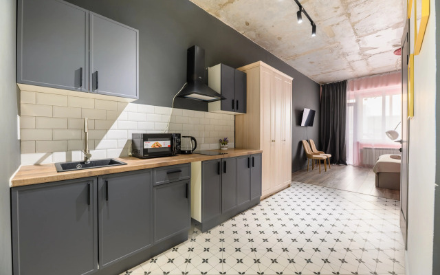 Ryadom s Arbatom i Megoy Flat