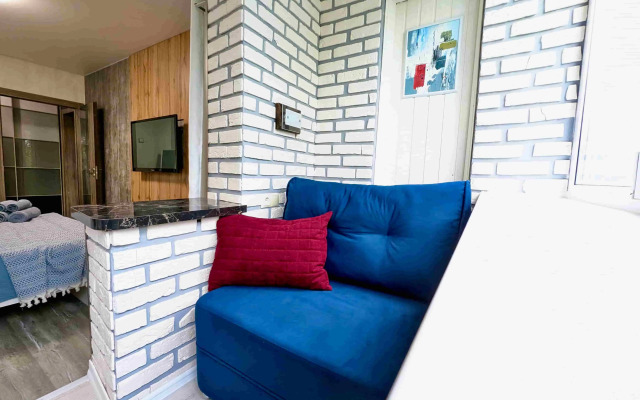 Апартаменты Новые в тихом центре и хвойным лесом за окном