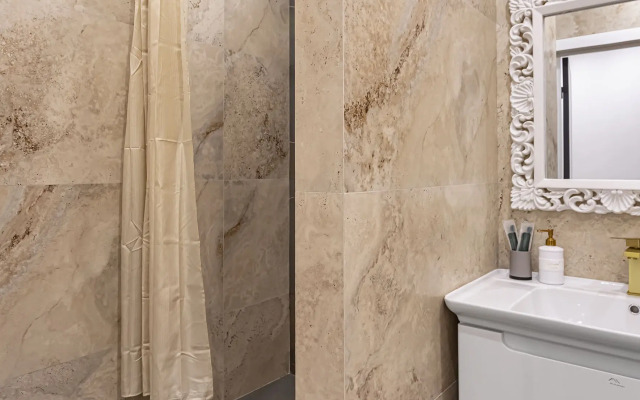 1 Posutochny Apartments