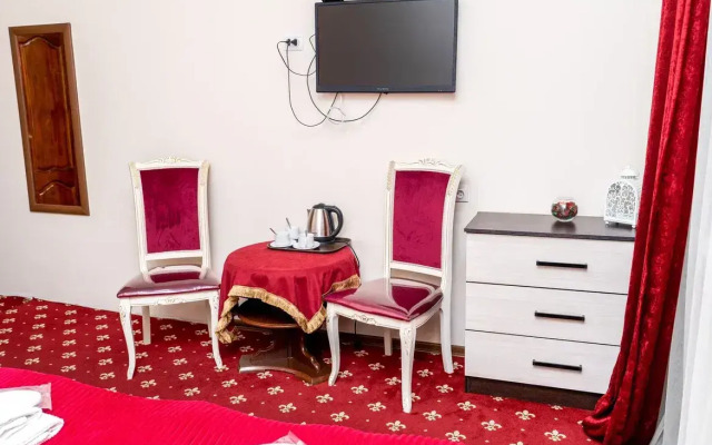 Belye Nochi Hotel