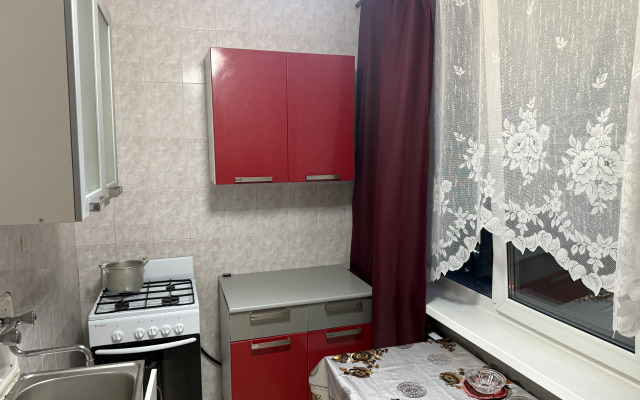 Квартира рядом с метро на Искровском проспекте 4/2