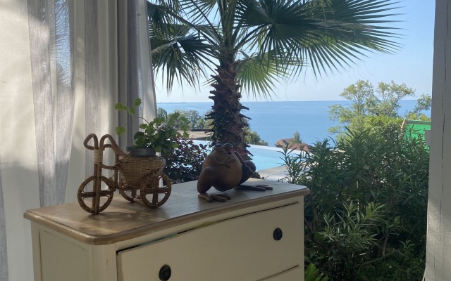 More I Palmyi Guest House