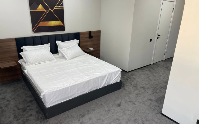 Hotel Airis Residence