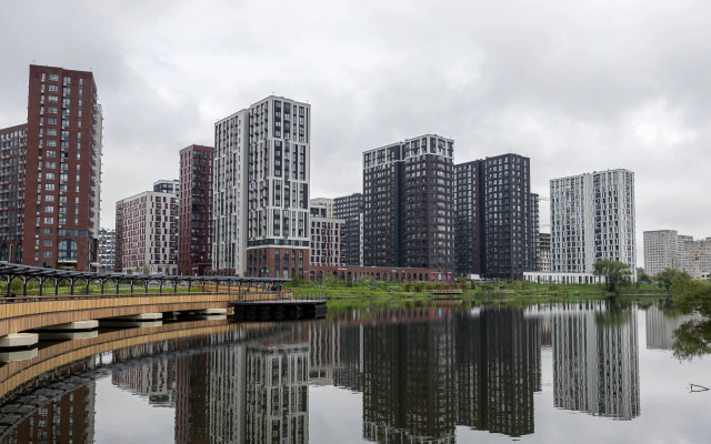 Na Ulitse Lobanovskiy Les Flat
