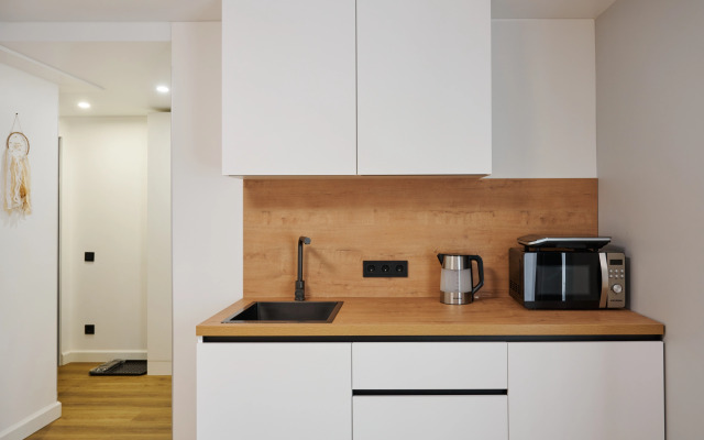 Бахрушина 1 Apartments