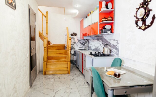 Tankhauz Lotos Na Beregu Reki Guest house