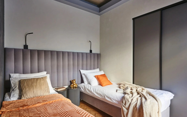 SweetHome na Antonenko  Apartments
