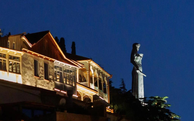 King Gorgasali Hotel