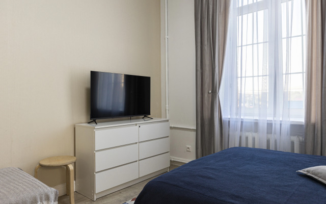 Apartamenty semeynye Na 3-Kh Gostey U Metro Okruzhnaya