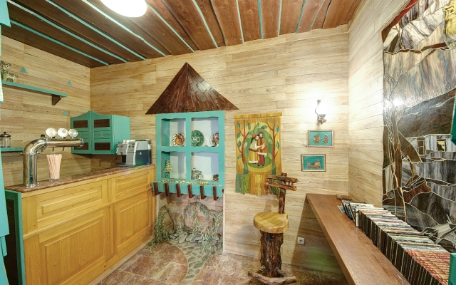 Lavanda Country Club Hotel