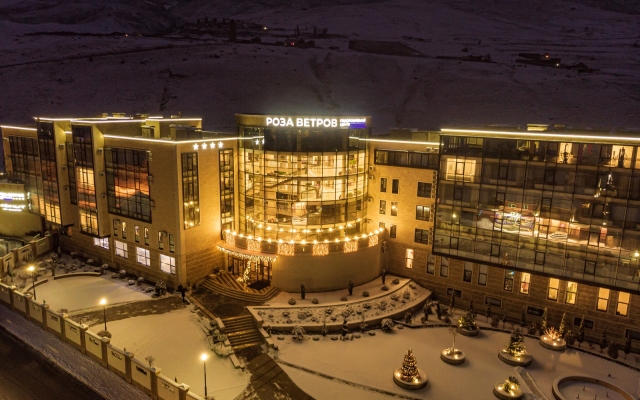 Roza Vetrov Hotel