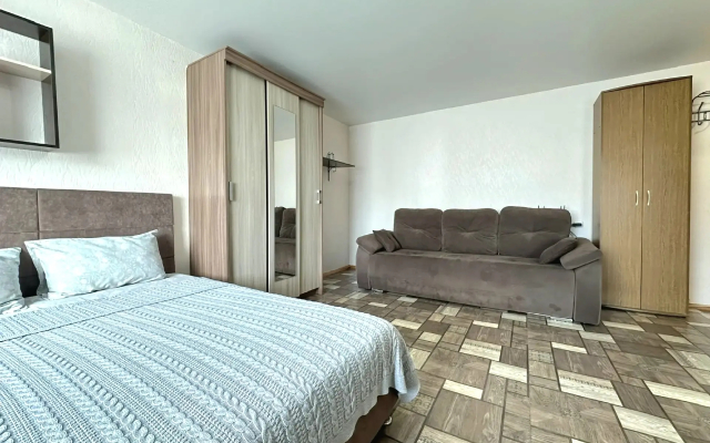 Квартира однокомнатная в центре на Островского рядом с МВД и ГорСадом