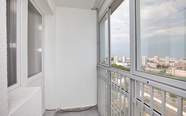 Varshavskoye Shosse 100k1 Flat