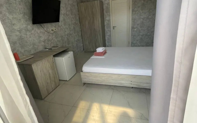 Mini hotel Premyer-Sukhum