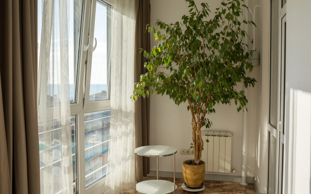 Na Bogdana Khmelnitskogo 10 Flat