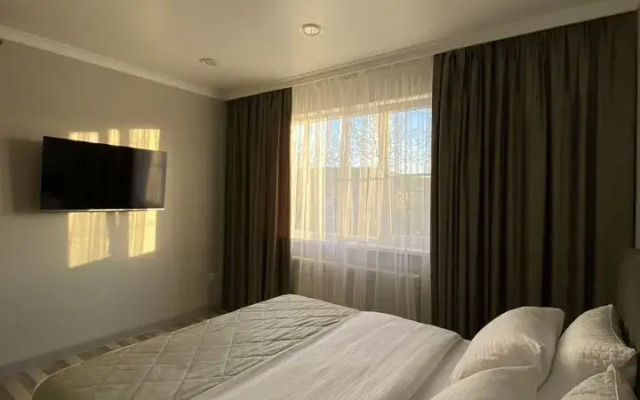 Частный дом на Титова 45А