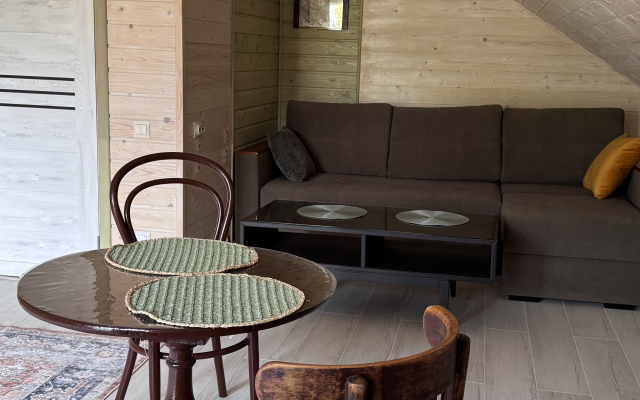 Квартира Мансарда на берегу озера