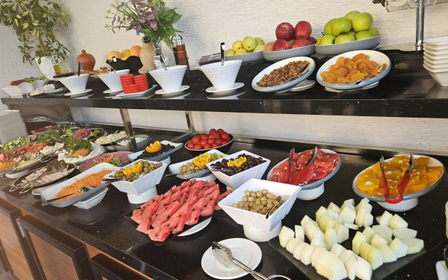Educity Suite and Hotels Ataşehir