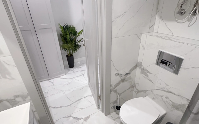 Orange Apart V Tsentre Sochi Na Navaginskoy Apartments