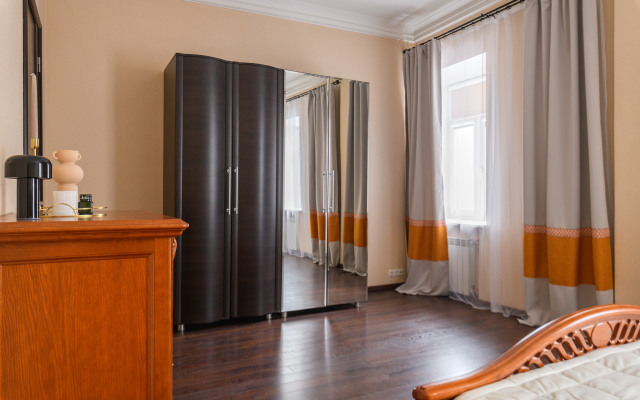 Magic Apart U Naberezhnoy Nevy Flat