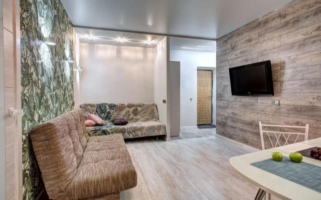Na 4 Etazhe Na Ulitse Severnaya 35 Flat