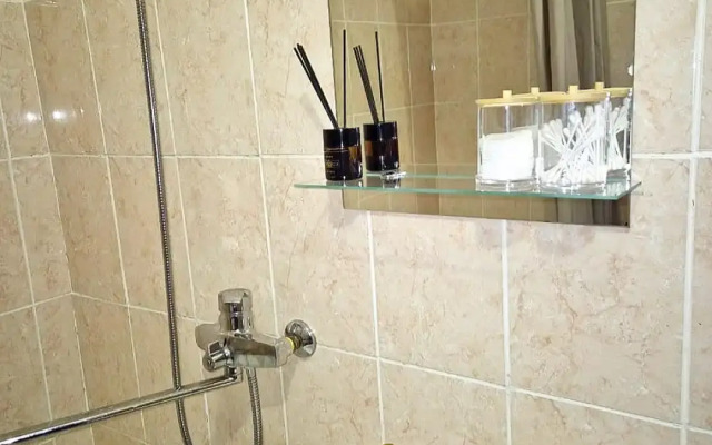 Odnokomnatnaya po Ulitse Oktyabryskaya Flat