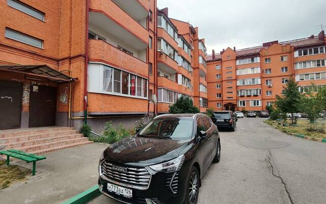 Sutkiru Na Olega Golovchenko Flat