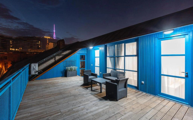 Blue Balcony Hotel