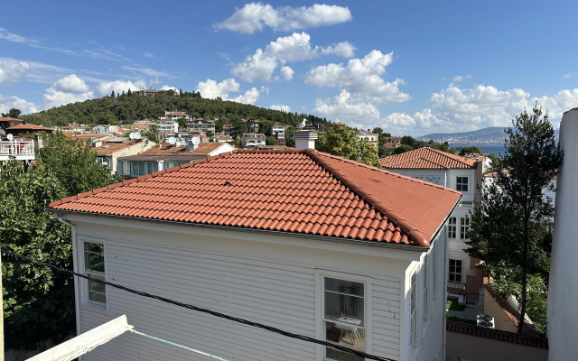 Mnimi Apartments