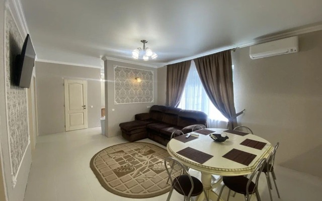 Частный дом 284 на переулке Сиреневом