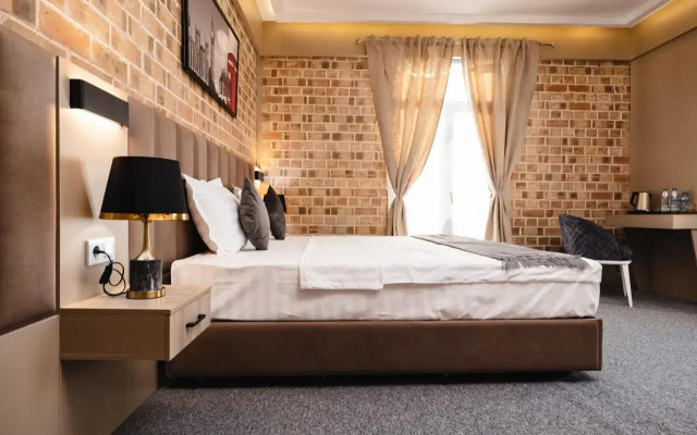 Art Air Hotel