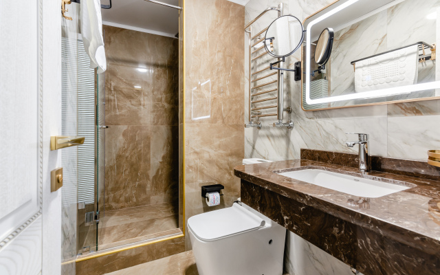 Rim Grand Hotel