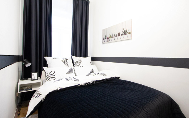 Двухкомнатная квартира возле Кремля