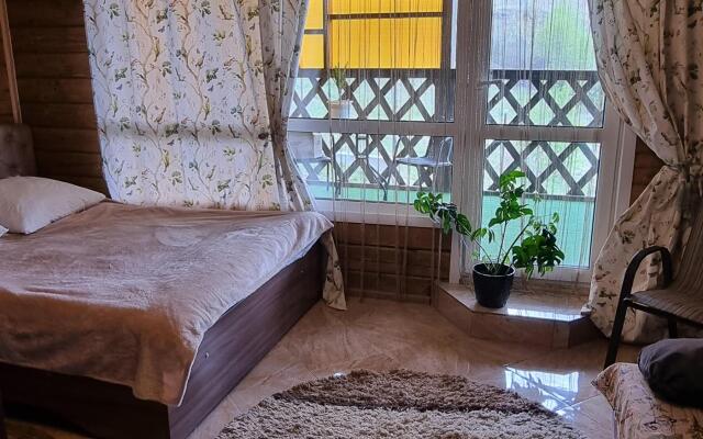 Chudesnoe Mesto Guest House