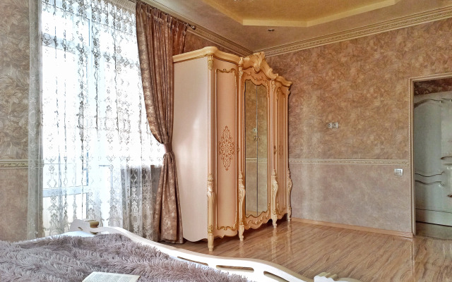 Квартира большая уютная возле источника