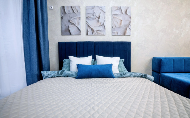Studiya 452 Flat