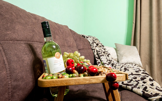 on Yekaterininskaya, 12 Apartament