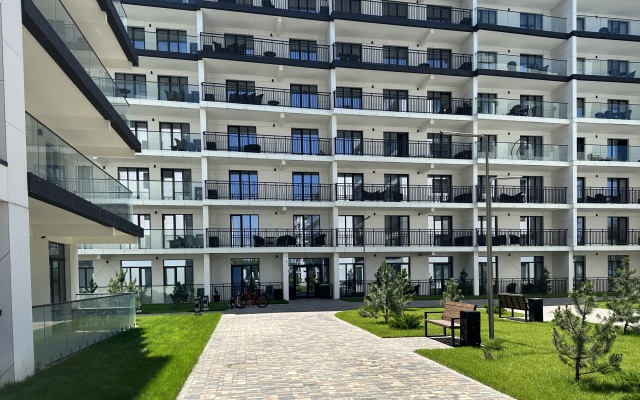 Du Soleil V Rezidentsii Yevropa S Terrasoy Apartments