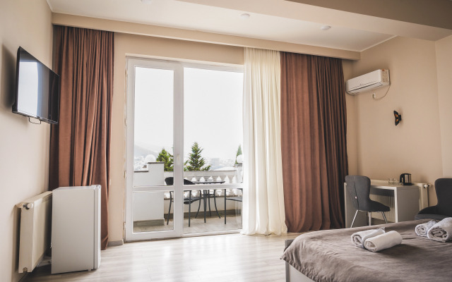 White House Mini-Hotel